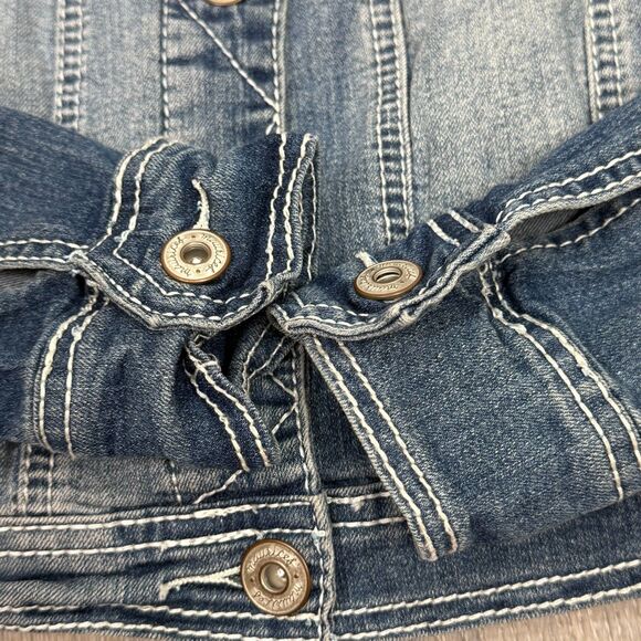 Maurices Jean Jacket Small Cropped Boho Blue Fade Denim Pockets Stretch Western - Picture 6 of 9